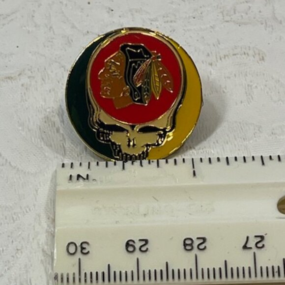 NHL Chicago Blackhawks Enamel Lapel Vest Jacket Hat Pin Hockey 1" - Picture 6 of 6